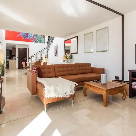 Belvilla By Oyo Casa Osita Villa *