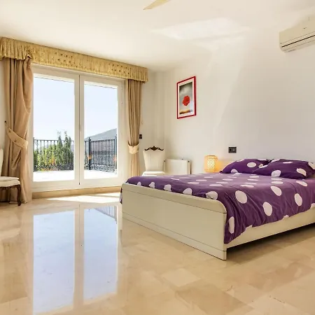 Villa Belvilla By Oyo Casa Osita